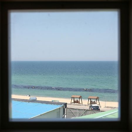 Hotel Capsule In Gangneung Esterno foto